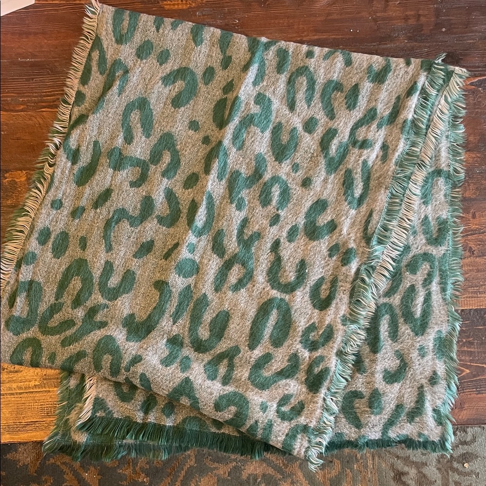 Green Leopard Print Scarf